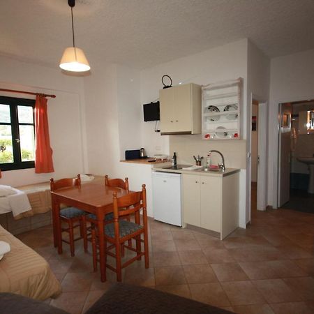 Cyclades Beach Apartments Chrisopigi  Exterior photo