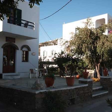 Cyclades Beach Apartments Chrisopigi  Exterior photo
